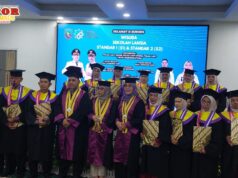 107 Lansia Ikuti Wisuda Sekolah Lansia S1 dan S2 Kabupaten Kotabaru Tahun 2025