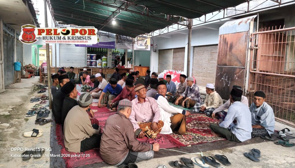 Wujud Kebersamaan dengan Pekerja dan Mitra, Pemilik Toko Sahabat Avian Gelar Buka Bersama.