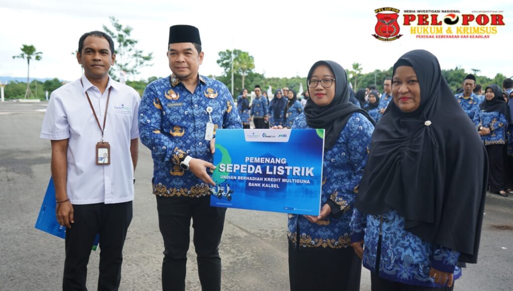 Apresiasi Kinerja ASN, Pemkab Kotabaru dan Bank Kalsel Serahkan Hadiah Umrah hingga Sepeda Listrik