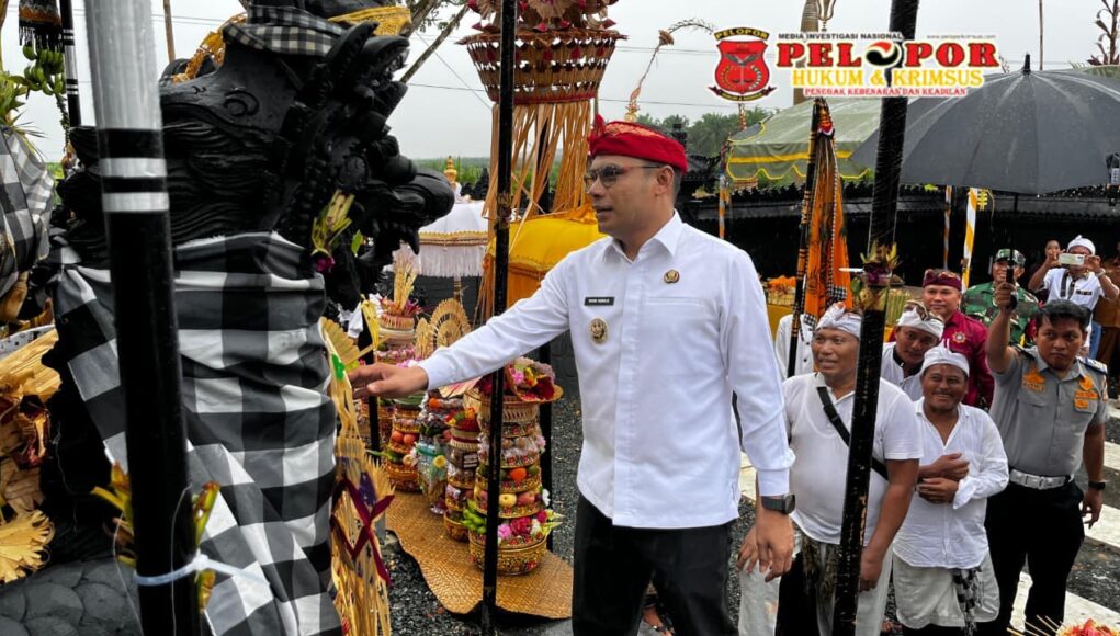 “Pura Prajapati Telagasari Diresmikan, Pemkab Kotabaru Perkuat Harmoni Antarumat Beragama”