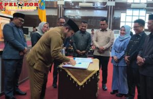 DPRD Kotabaru Sahkan Dua Buah Raperda dalam Rapat Paripurna Masa Persidangan III