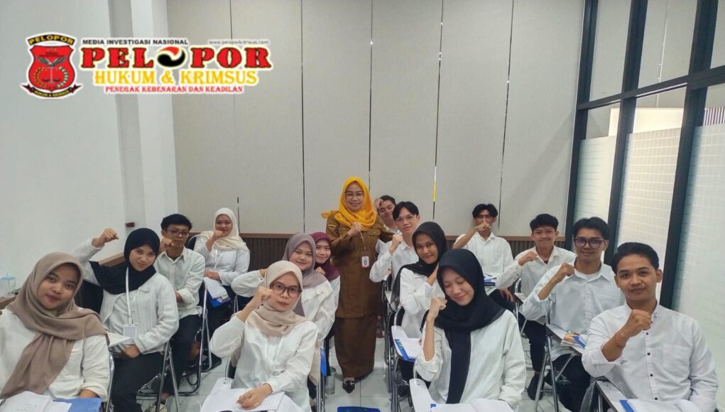 Bupati Andi Rudi Latif Perkuat Kebijakan Peningkatan SDM, Disnakertrans Gelar Pelatihan Desain Grafis dan Barbershop
