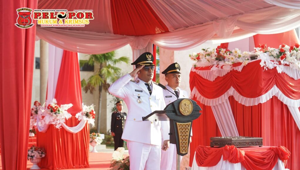 Pemkab Kotabaru Laksanakan Upacara Penurunan Bendera HUT ke-81 RI Dengan Khidmat