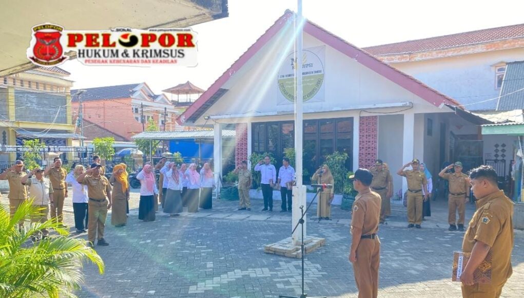 Sekcam Tambak Pimpin Apel Pagi, Tekankan Kedisiplinan dan Kinerja.