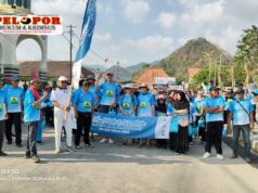 Muhammad Royhan Firdaus Pemenang Hadiah Utama Jalan Santai Hari Besar Bawean ke-425 di Kecamatan Sangkapura.