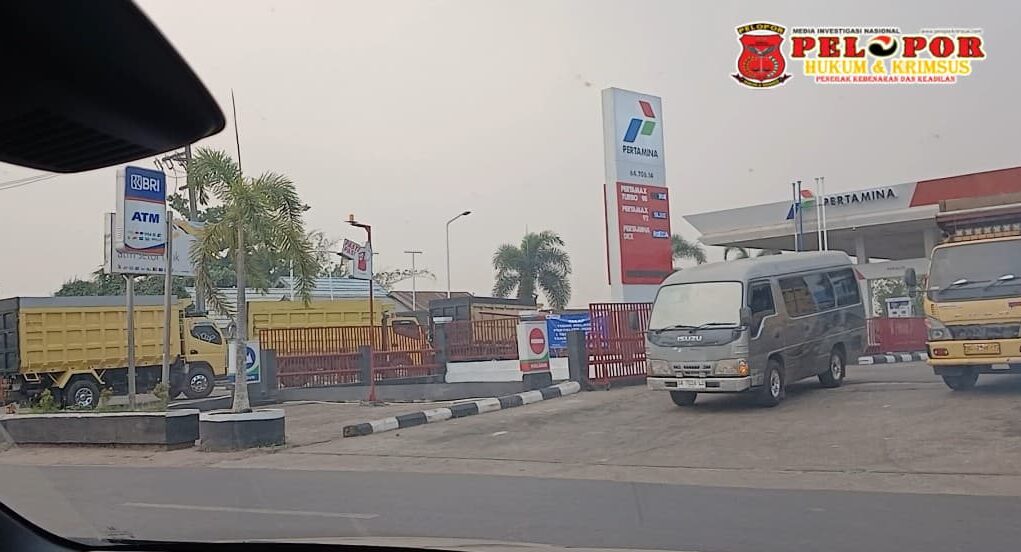 MIRIS! WARGA GUDANG HIRANG MENGAKU SULIT DAPAT SOLAR SUBSIDI, TRUK DIESEL DISEBUT ANTRE BERJAM-JAM — HARGA UNTUK PELANGSIR DIKLAIM TEMBUS Rp13 RIBU PER LITER